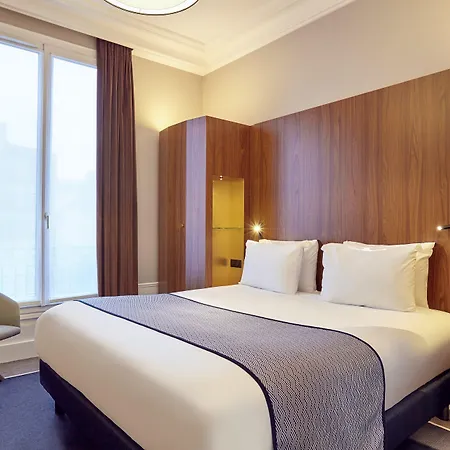 - Gare De Lyon Bastille By Ihg Hotel 4*