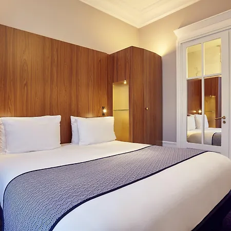 - Gare De Lyon Bastille By Ihg Отель 4*