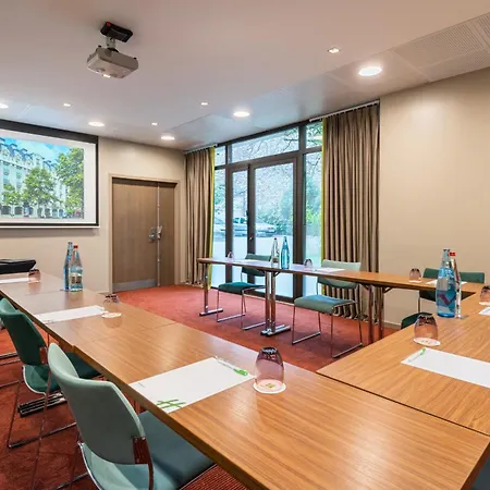 - Gare De Lyon Bastille By Ihg Hotel 4*