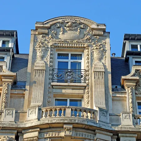 - Gare De Lyon Bastille By Ihg Hotel 4*